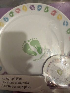 Wilton Baby Footprint Autograph Plate in Green with Multicolor Accents